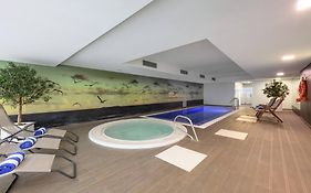 Melia Setubal